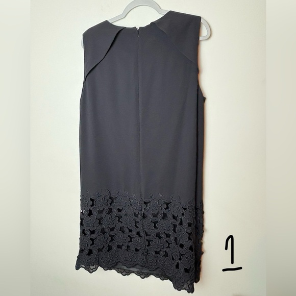 Tahari Gray Sleeveless Dress with Floral Hem - Picture 7 of 9